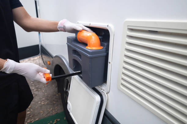 Best Portable restroom trailer rental  in Niceville, FL